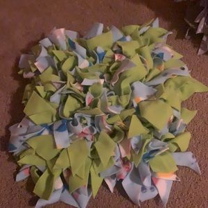 Pet snuffle treat mat